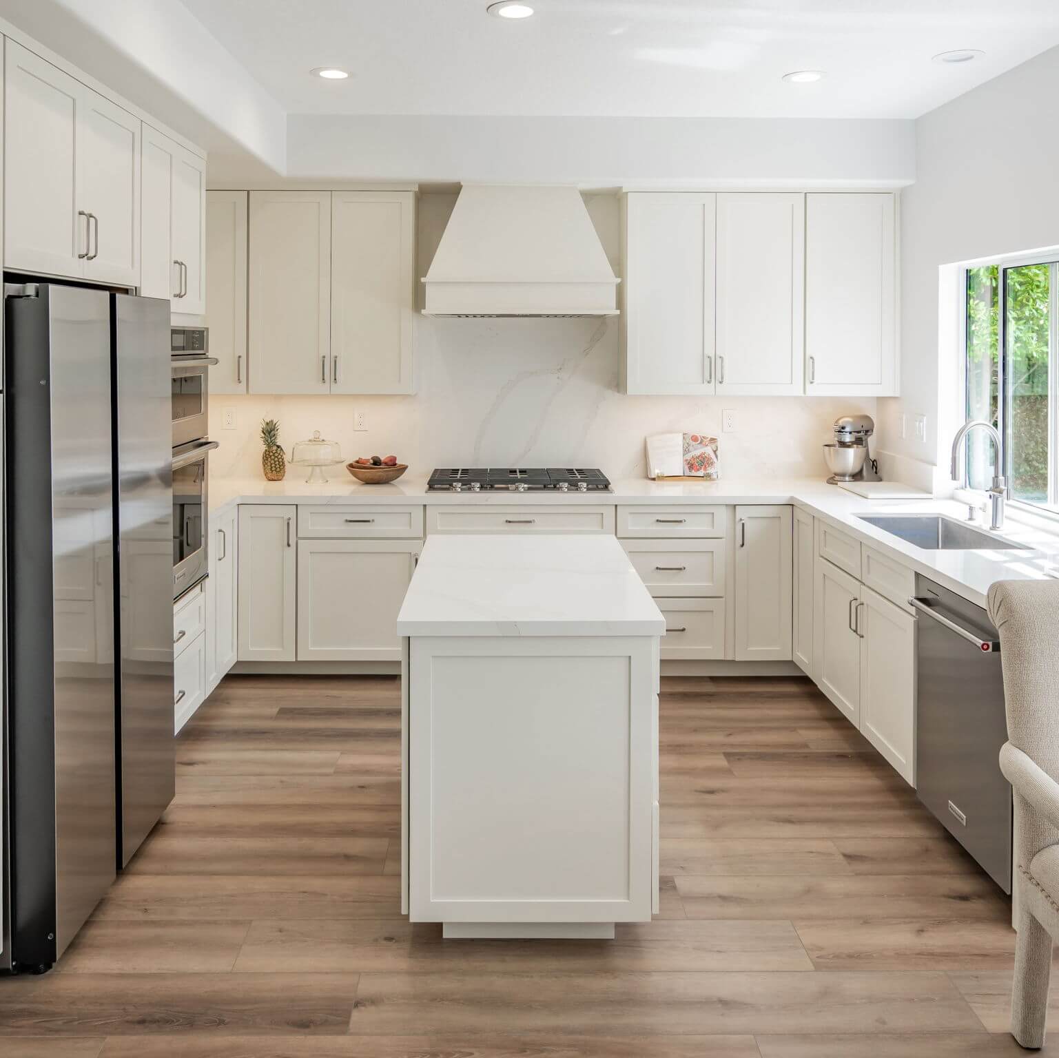 State Restoration|Modern Transitional Kitchen Remodel – Thousand Oaks